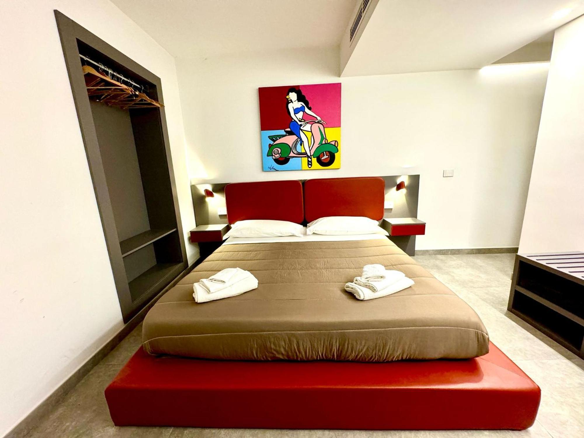 Cortile Nobile Luxury Suites Катания Екстериор снимка