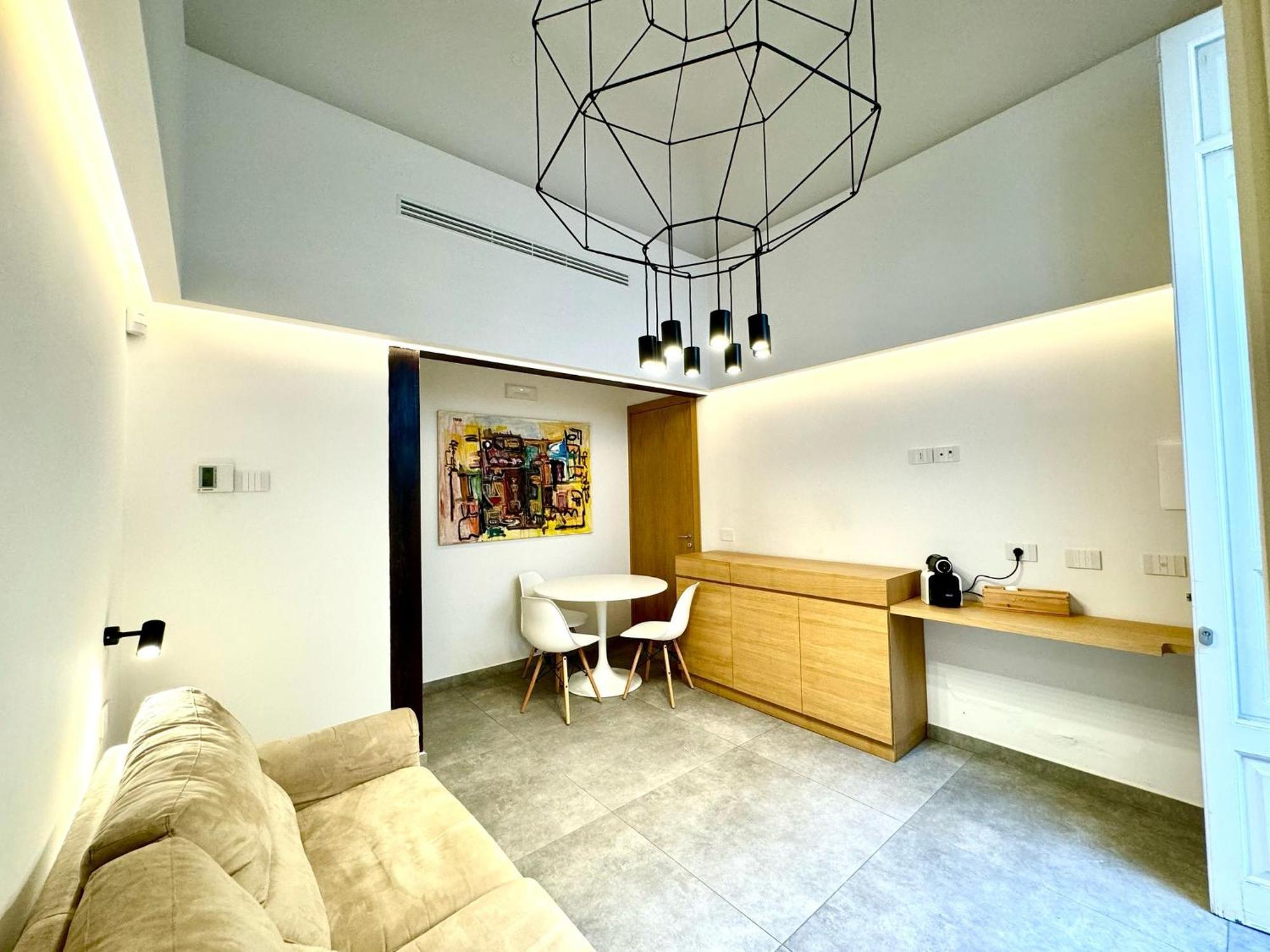 Cortile Nobile Luxury Suites Катания Екстериор снимка